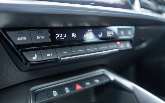 Audi A3 cena 148773 przebieg: 5, rok produkcji 2024 z Śrem małe 379